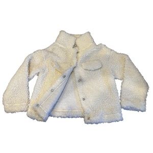 WARM AND COZY- Sherpa button jacket- Small